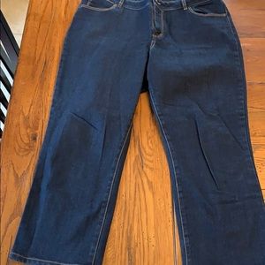 NWOT Talbots curvy crop jeans 14/32